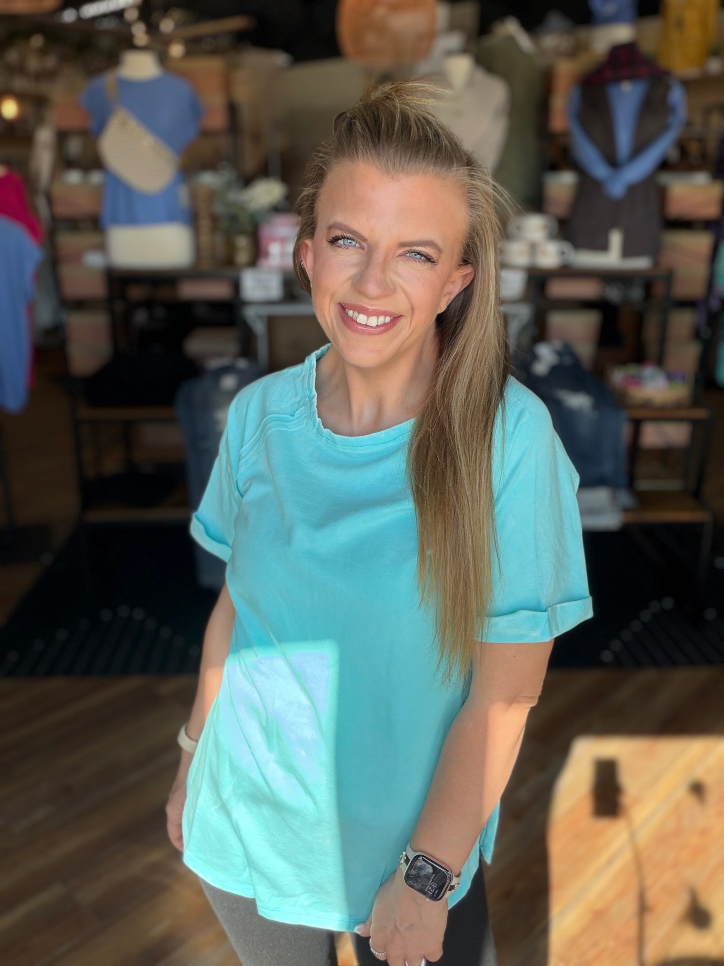 Savvy Side Tee