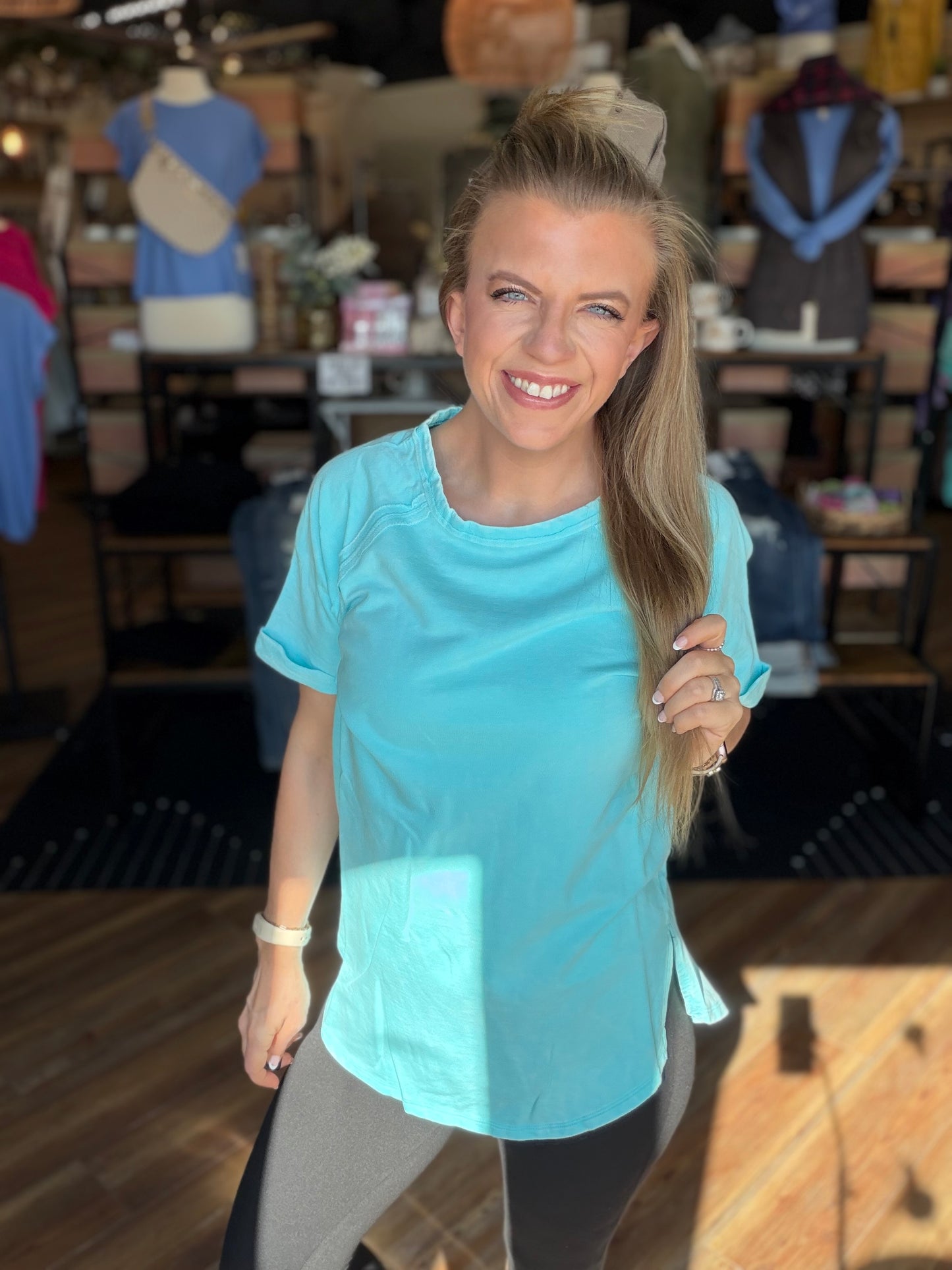 Savvy Side Tee