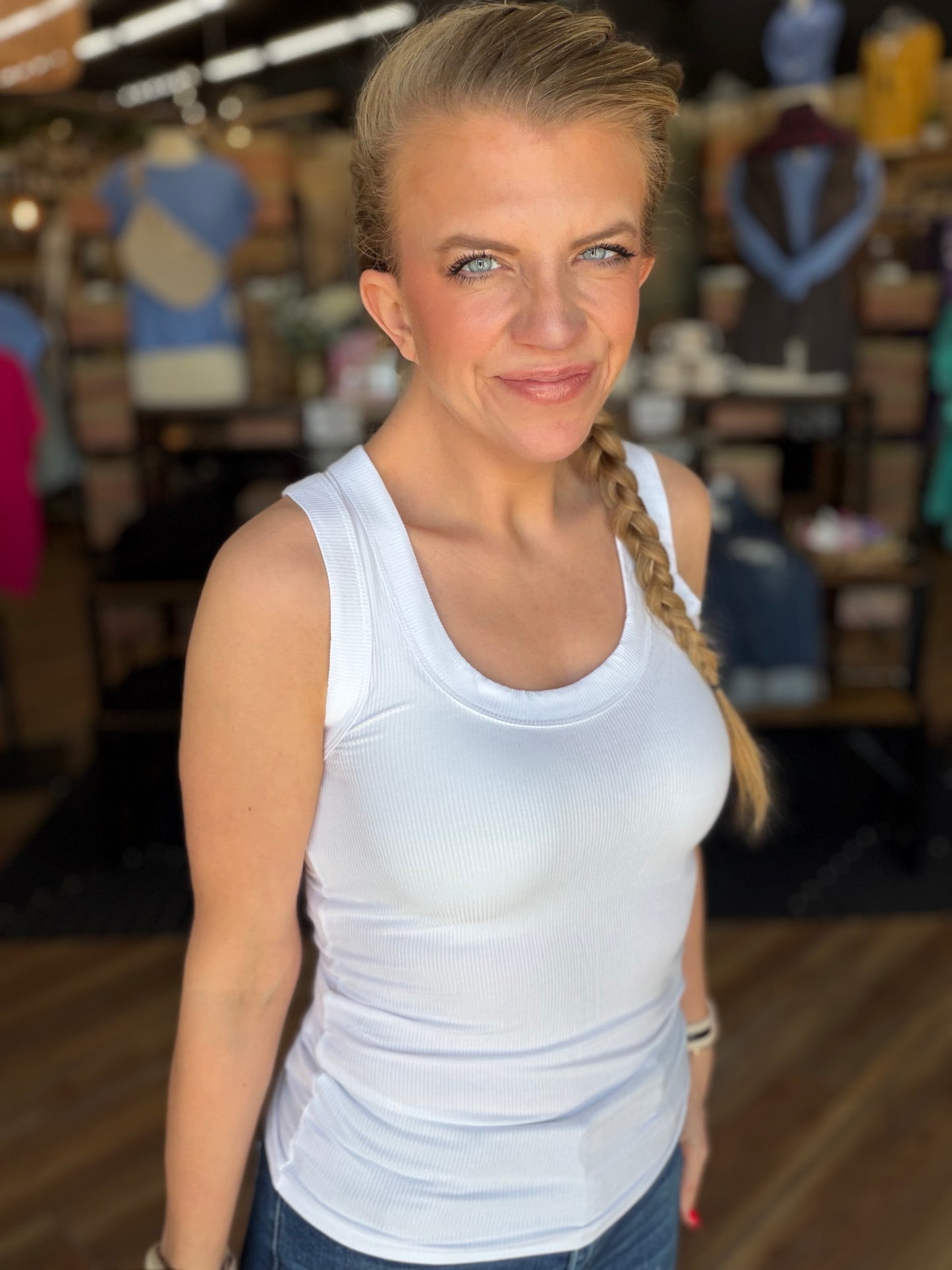 Scooped Ribbed Tank