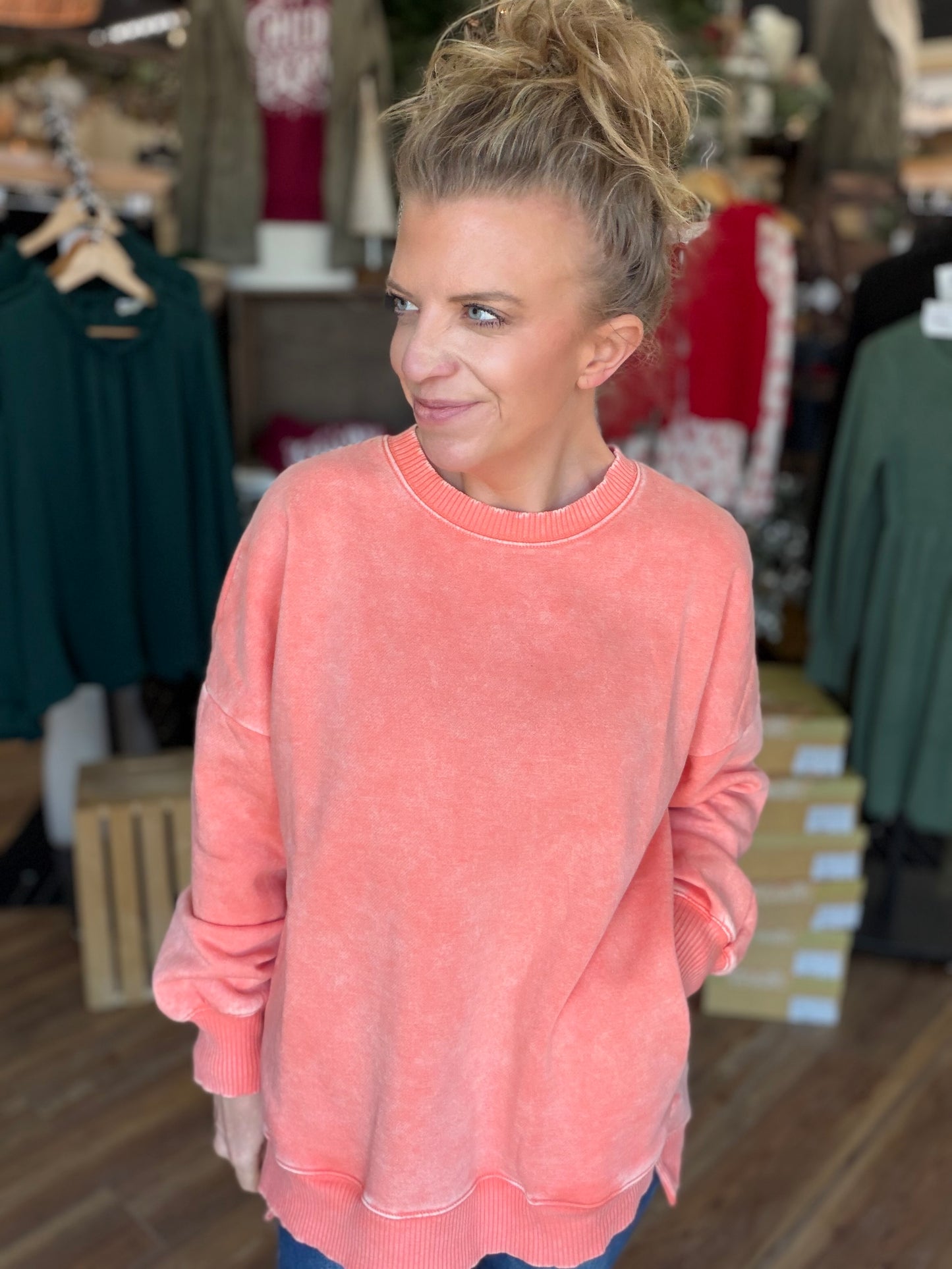 Winner Sweatshirt Acid Wash