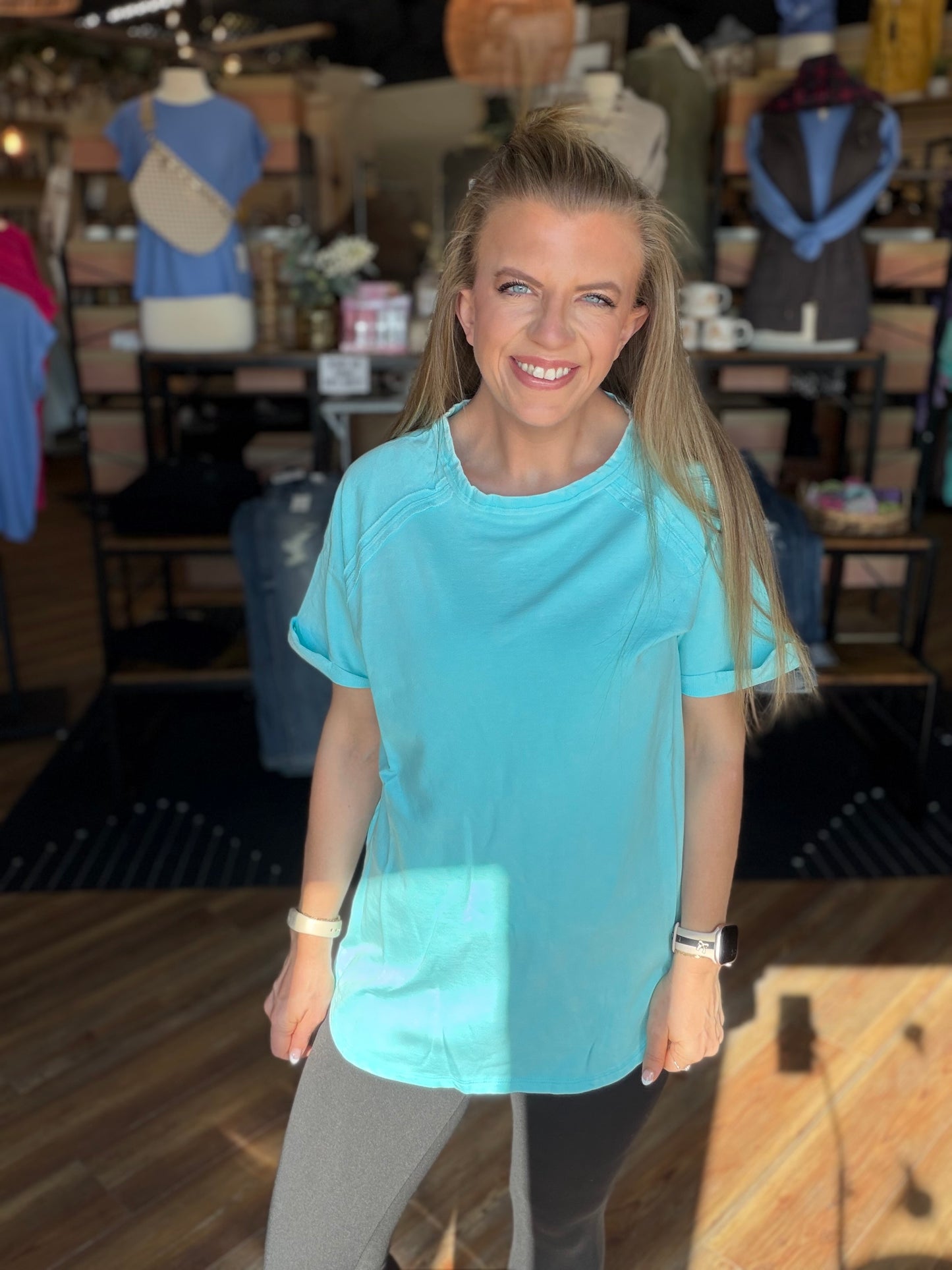 Savvy Side Tee