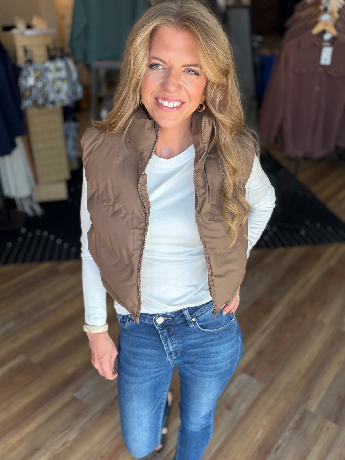 Valuable Cropped Vest