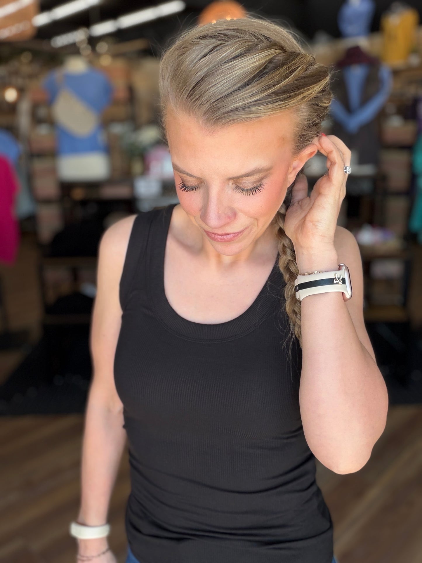 Scooped Ribbed Tank