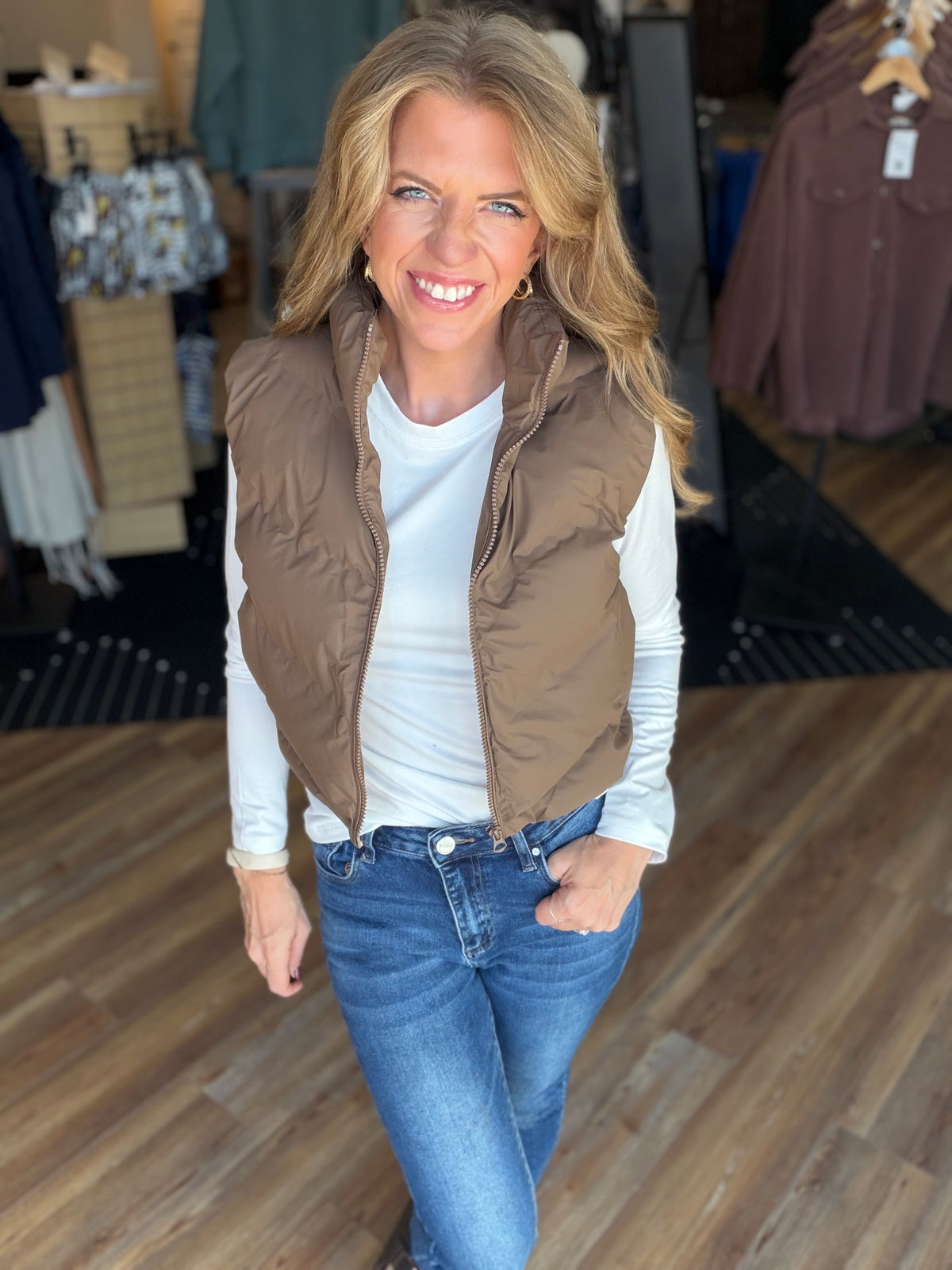Valuable Cropped Vest