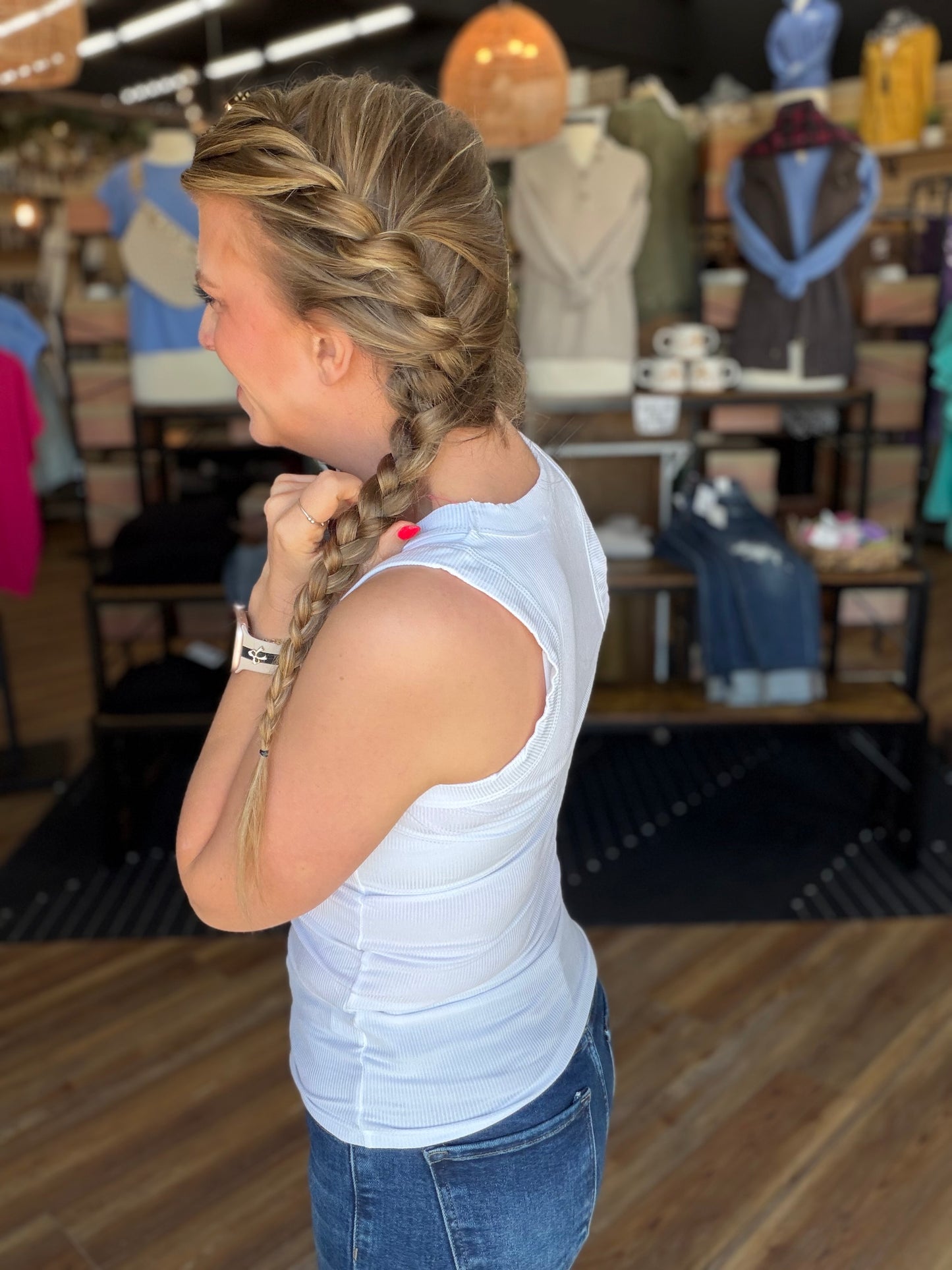 Scooped Ribbed Tank