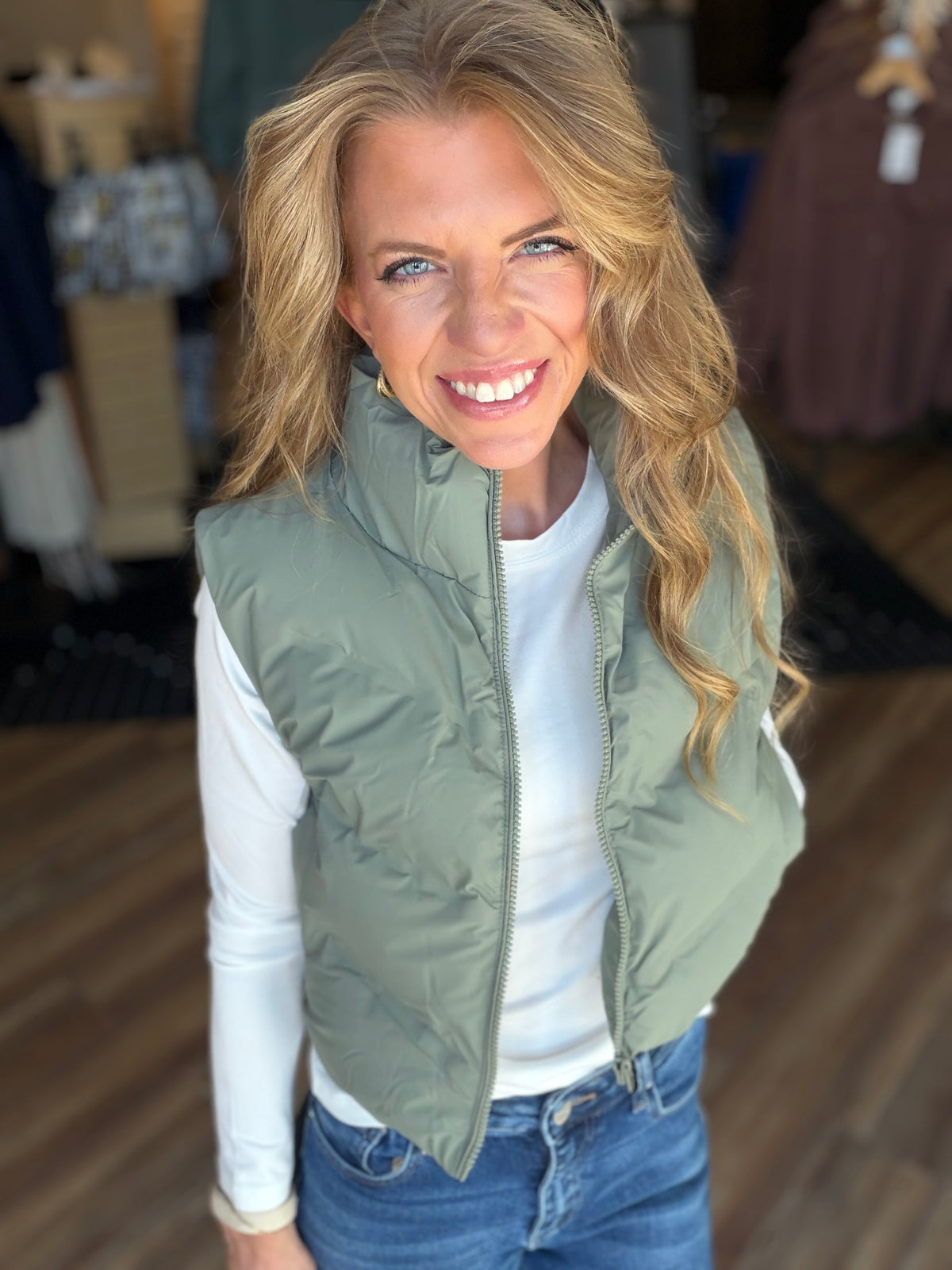 Valuable Cropped Vest