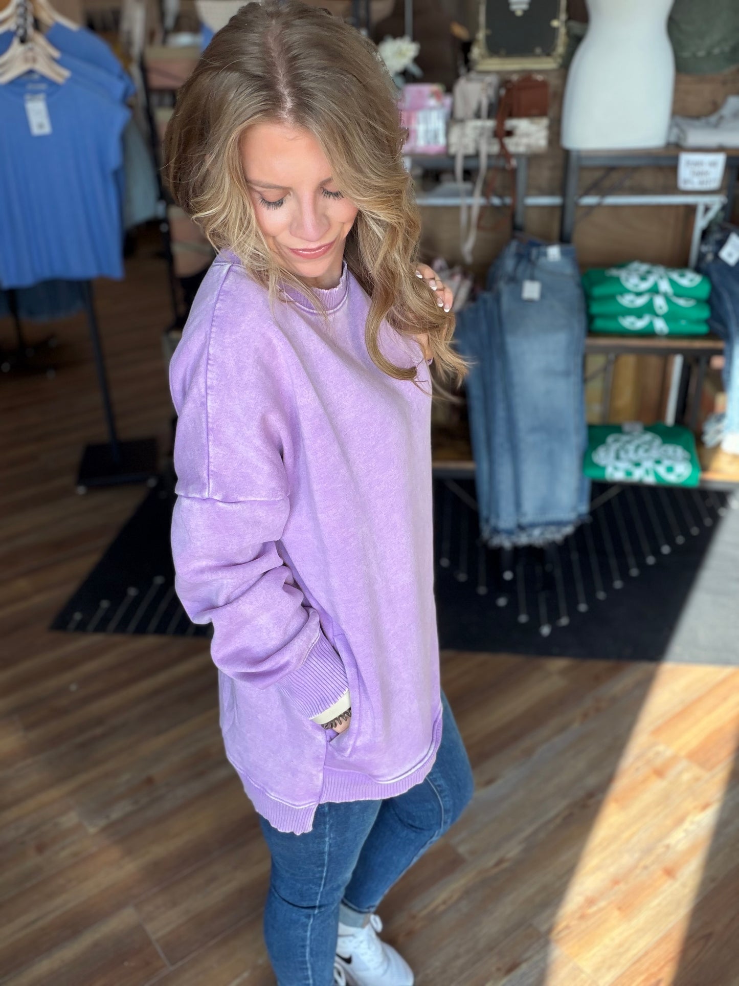 Winner Sweatshirt Acid Wash