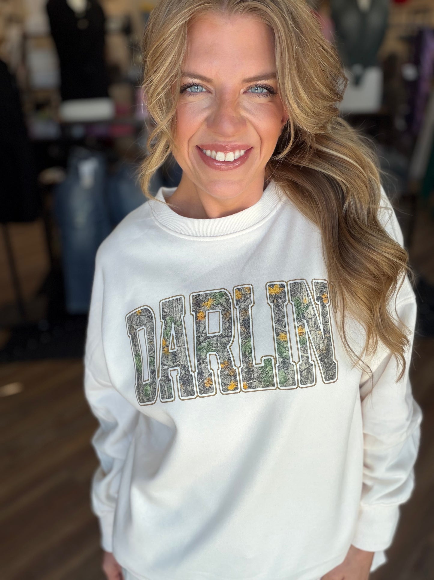 Hello Darlin' Sweatshirt